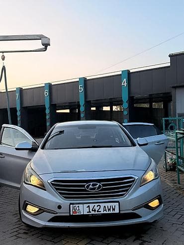 Hyundai Sonata: 2017 г., 2 л, Автомат, Газ, Седан