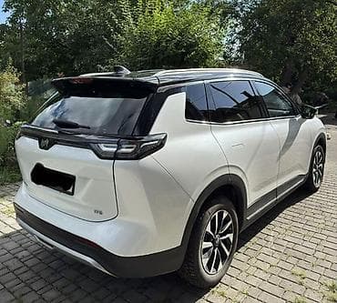 kia ceed: Weltmeister W6, 2022 г., 98000 км, Передний, В наличии — 2