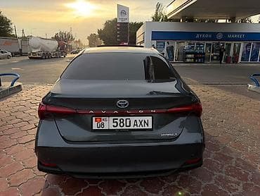 passat ss: Toyota Avalon: 2019 г., 2.5 л, Автомат, Гибрид, Седан — 4