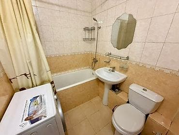 105: 1 комната, 35 м², 10 мкр 105 серия, 2 этаж — 1