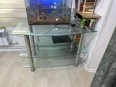 стеклянную подставку для тв: Тумба и подставка для телевизора, Напольная, Стекло, цвет - Серебристый — 1