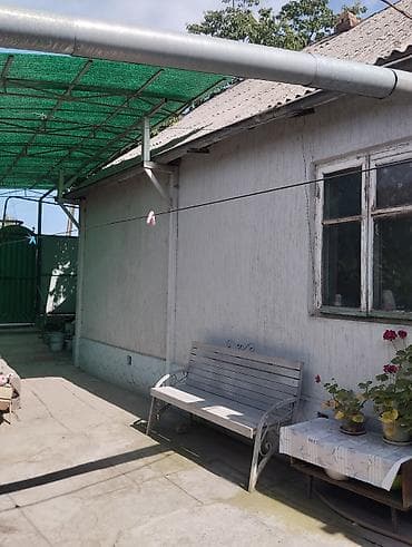 Дома: Продаю саманный штукатурный дом,,,пять комнат,,, кухня,, — 2