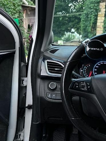 gps treker: Chevrolet Spark: 2019 г., 1 л, Механика, Бензин, Хэтчбэк — 9