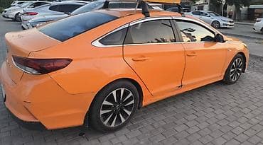 салон машины: Hyundai Sonata: 2017 г., 2 л, Автомат, Газ, Фастбек — 3