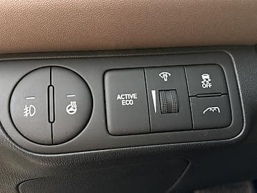 haima 3: Hyundai Grand Starex: 2019 г., 2.5 л, Автомат, Дизель, Минивэн — 10