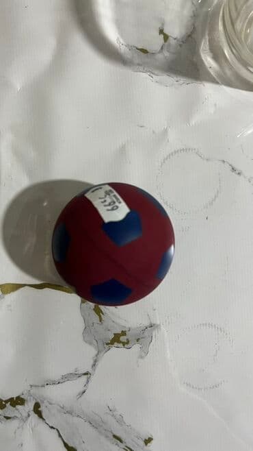 мячи для художественной гимнастики: Мяч-сквиш с логотипом футбольного клуба «FCB» (Барселона). - — 2