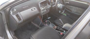 дом на обмен: Honda Accord: 1999 г., 2 л, Автомат, Бензиновая, Седан — 8