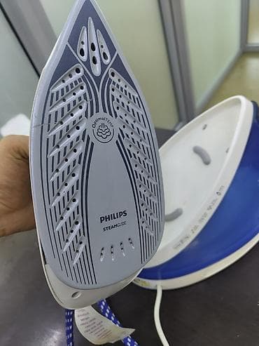 Парогенератор Philips, 2 л, Вертикальное отпаривание