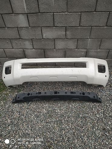 cruiser: Бампер Toyota, Б/у, Оригинал — 2