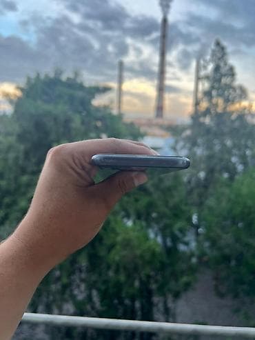 aiphone 11 pro: IPhone 11, Черный, 72 % — 3