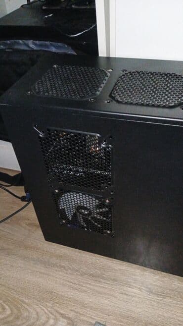 кулер для компьютера: Корпус ПК, Б/у, ATX, цвет - Черный — 2