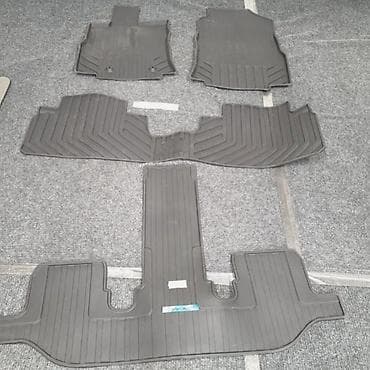 Родные Резиновые Полики Для салона Subaru, цвет - Черный, Б/у, Платная доставка