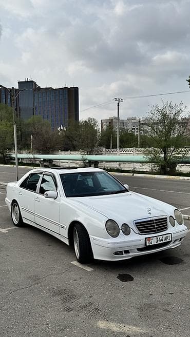 Mercedes-Benz E-Class: 2001 г., 4.3 л, Автомат, Бензин, Седан — 1