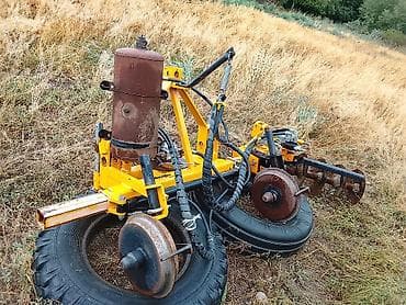 Строительное оборудование: Бурильно-присадочная машина Kadoma KDM110 (табличка: KDM110, 2021, № — 4
