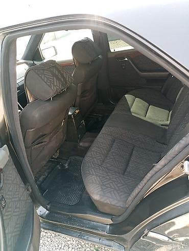 lexus es 2013: Mercedes-Benz C-Class: 1994 г., 2 л, Механика, Бензин, Седан — 6