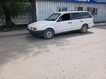 Унаа сатуу: Volkswagen Passat Variant: 1991 г., Кол менен иштөөчү, Бензин, Универсал — 2