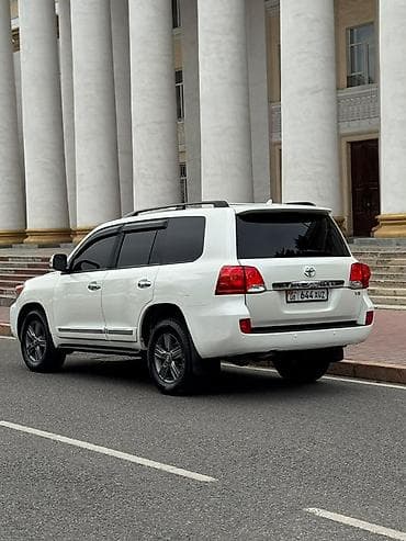 Транспорт: Toyota Land Cruiser: 2014 г., 4.6 л, Автомат, Бензин, Внедорожник — 8