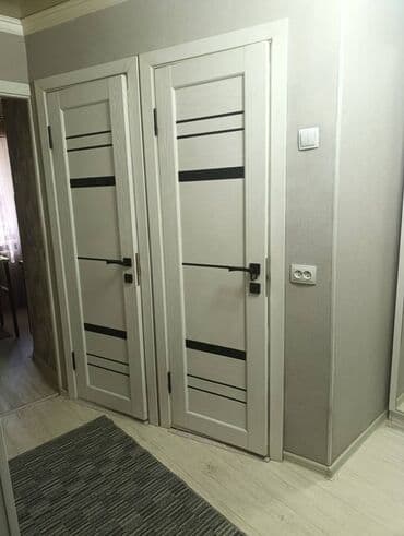 дом п манас: Продаю! 2 комнатную квартиру под бизнес. Пересечения улиц Молодая — 5