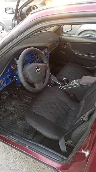 mers 212: Daewoo Nexia: 2011 г., 1.5 л, Механика, Бензин, Седан — 6