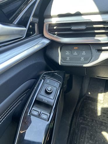 авто элек: Volkswagen ID.4: 2022 г., Электромобиль, Кроссовер — 7