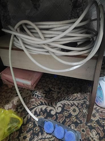 крышки: Удлинитель, С крышкой, Длина: 30 м, 3 розетки — 2