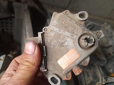 m filters: Датчик массового расхода воздуха (ДМРВ) HITACHI для VW/Audi. - — 4