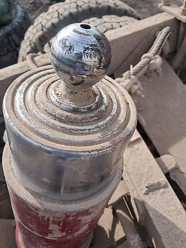 studio display: На зил цилиндр падиомник 5 шток состояние хороший адрес карабалта — 2