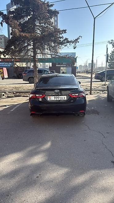 cefiro a33: Toyota Camry: 2021 г., 2.5 л, Автомат, Бензин, Седан — 2