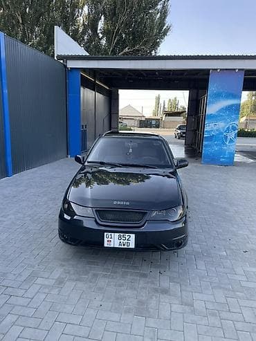 Daewoo Nexia: 2010 г., 1.5 л, Механика, Бензин, Седан