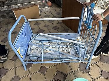большая кукла с коляской: Продаётся набор разнородных товаров: 1) Детская металлическая — 1