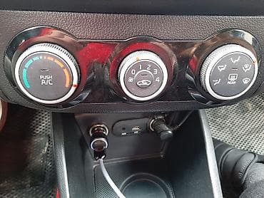 кий к5: Kia Rio: 2017 г., 1.4 л, Автомат, Бензин, Седан — 7