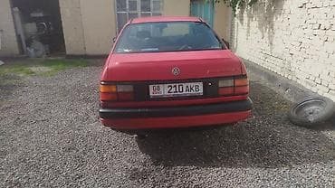 пассад: Volkswagen Passat: 1990 г., Седан — 2