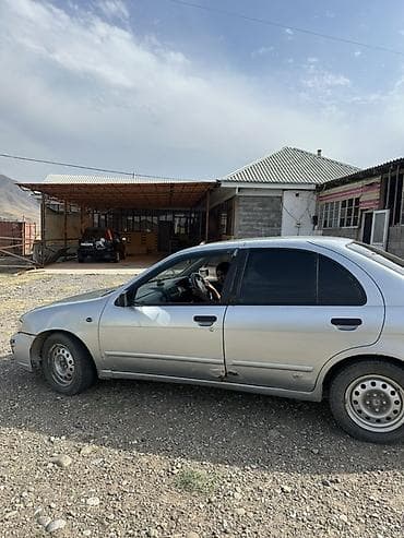 1: Nissan Primera: 2000 г., 1.5 л, Автомат, Бензин, Седан — 4