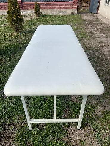 Сулуулук салондору үчүн жабдуулар: Продаю кушетку и лампу для наращивания ресниц почти новая пользовались — 2