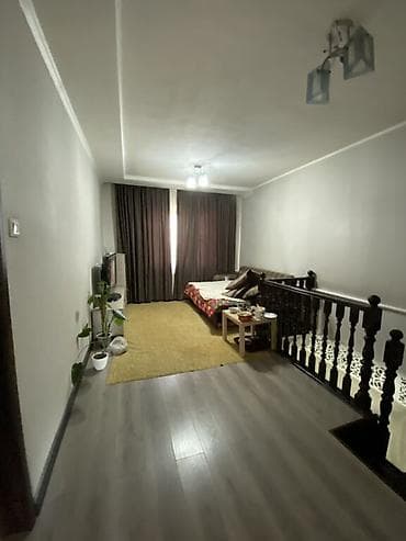 2х: 🏡 Продаётся 2-х этажный дом 📍Район: Ак-Орго ж/м 🏠 Этажность: 2 🛏 — 6