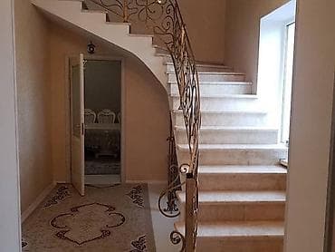 шлагбаумов: Продается красивый уютный дом 🏠 ДОМ НАХОДИТСЯ В РАЙОНЕ СТРОИТЕЛЬНОГО — 7