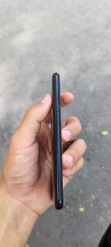 Samsung Galaxy A01, Б/у, 16 ГБ, цвет - Черный, 2 SIM — 6