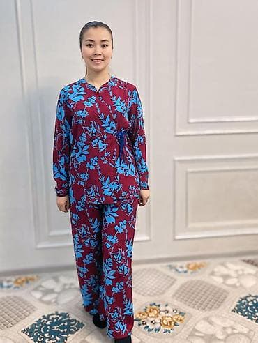 сландо семей: Домашние костюмы из мягкого трикотажа с принтом Описание: - Комплект — 4