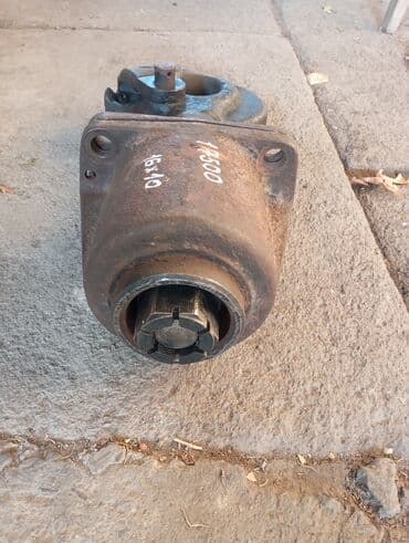 реечный домкрат: Фаркоп Для грузовых авто Howo, Б/у, Самовывоз — 8