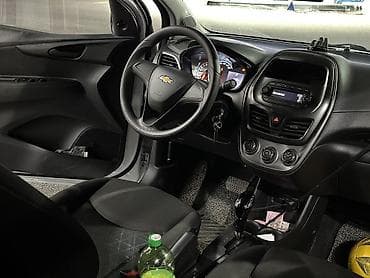 wuling mini ev: Chevrolet Spark: 2020 г., 1 л, Автомат, Бензин, Хэтчбэк — 8