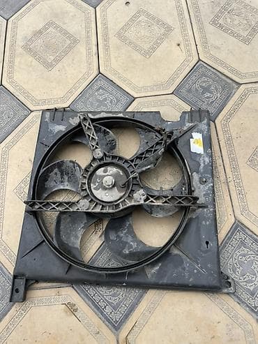 вентилятор охлаждения радиатора: Вентилятор Daewoo 2009 г., Б/у, Оригинал, Япония — 2
