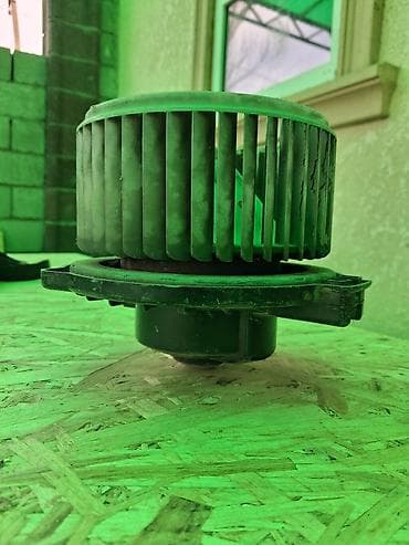 прошивка автомобилей: Электродвигатель отопителя салона (вентилятор печки) для автомобиля — 2