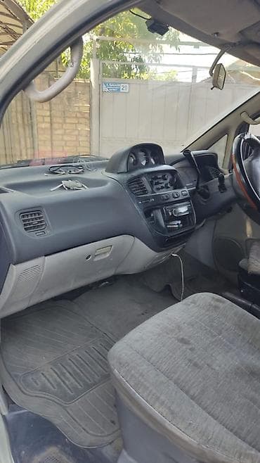 эшке: Mitsubishi Delica: 1996 г., Вэн/Минивэн — 3