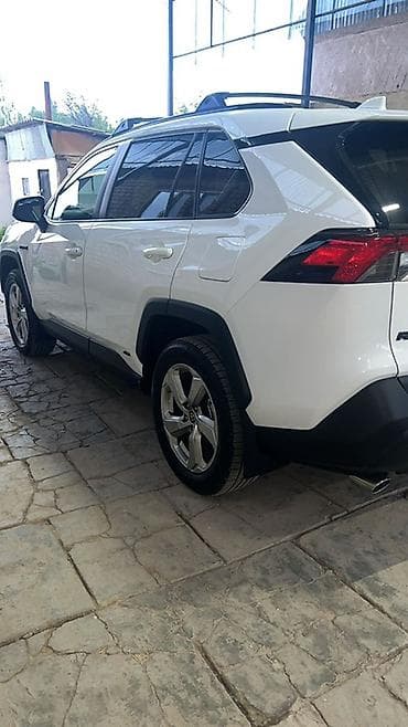 70 camry: Toyota RAV4: 2022 г., 2.5 л, Автомат, Гибрид, Кроссовер — 6