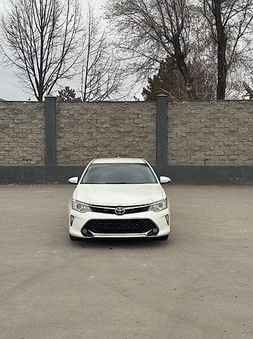 мини джип: Toyota Camry: 2017 г., 2.5 л, Автомат, Бензин — 2