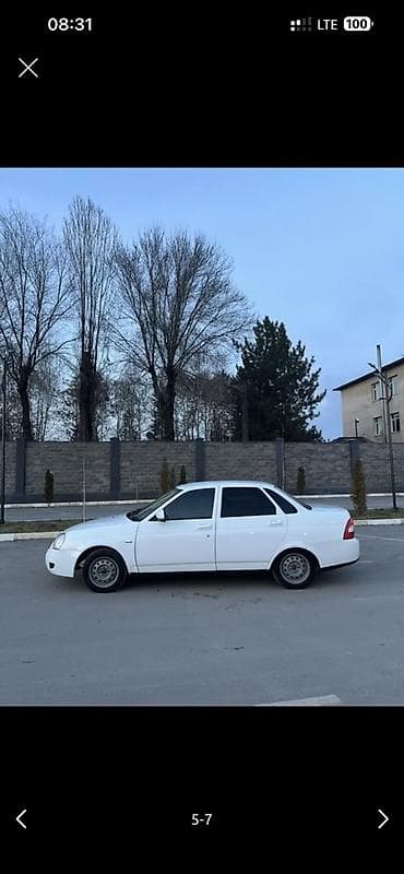 приория: ВАЗ (ЛАДА) Priora: 2009 г., Седан — 2