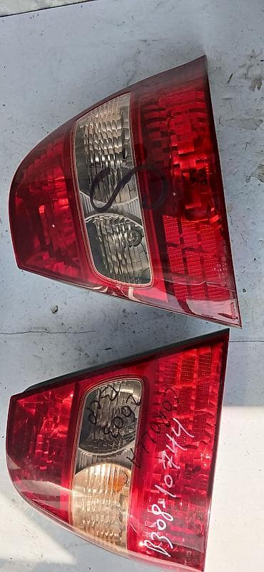 corolla e120: Комплект стоп-сигналов Toyota 2003 г., Б/у, Оригинал, Япония — 2