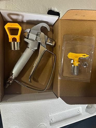 Инструменты: Безвоздушный аппарат для покраски, В наличии — 4