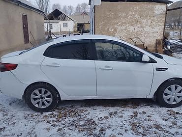 Продажа авто: Kia Rio: 2014 г., 1.4 л, Механика, Бензин, Седан — 4