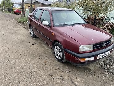 1: Volkswagen Vento: 1994 г., 1.8 л, Ручные, Бензин, Седан — 3